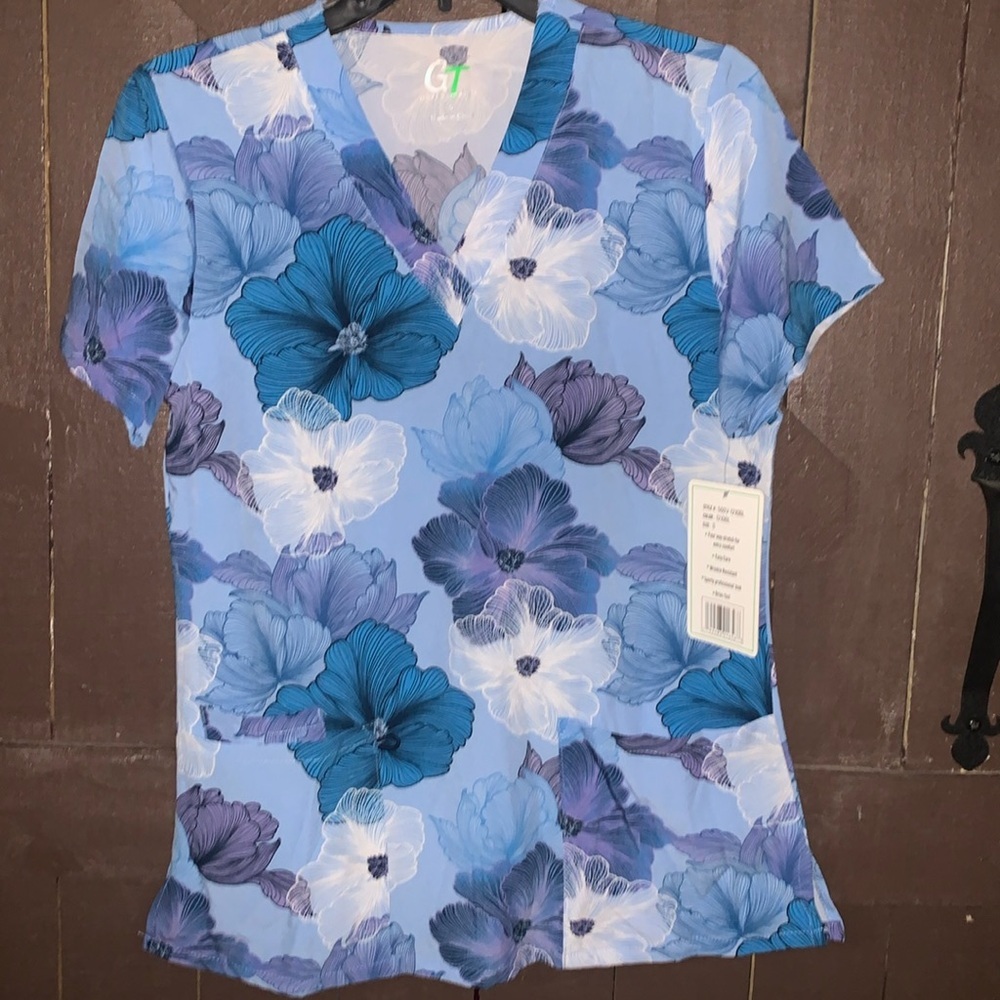 GT Performance- top scrub